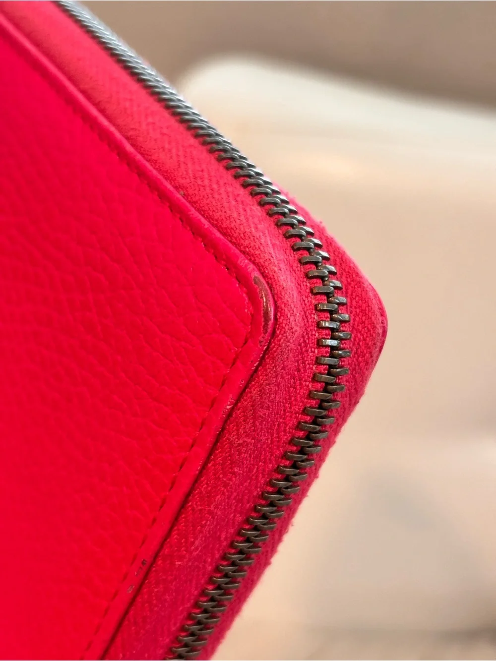 GUCCI Pink Marmont GG Limited Edition Butterfly Leather Zip Around Wallet - Picture 7 of 16
